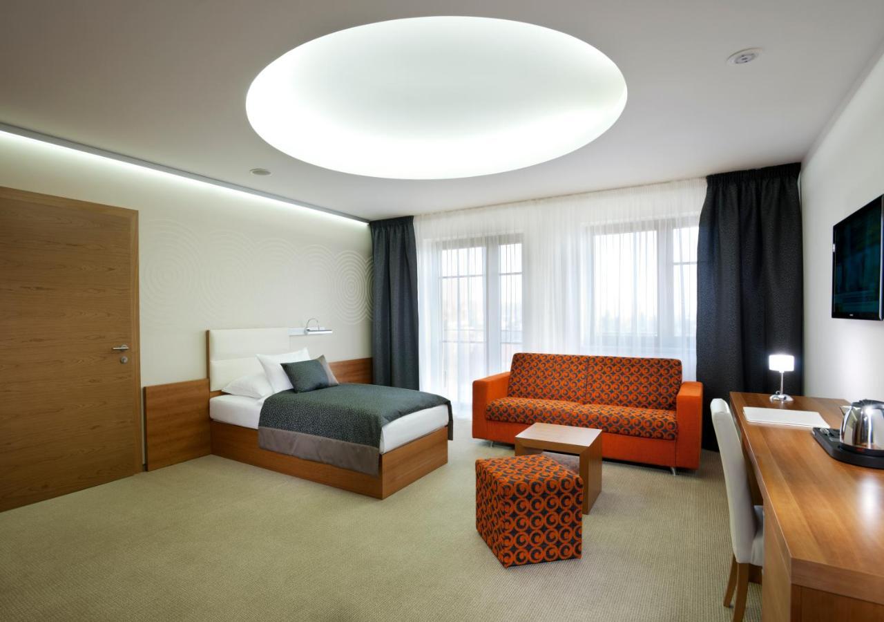 Hotel Vitality Vendryne Exterior photo